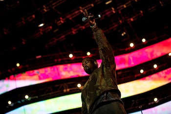 La listening party de Bully promete una experiencia inmersiva que unirá música, cultura popular y comunidad con los fans de Ye en la Ciudad de México. EFE/EPA/ETIENNE LAURENT /ARCHIVO