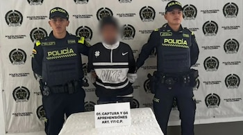 En el procedimiento, la Policía incautó un machete y capturó a Jhoander David Zambrano López, de 18 años - crédito Policía