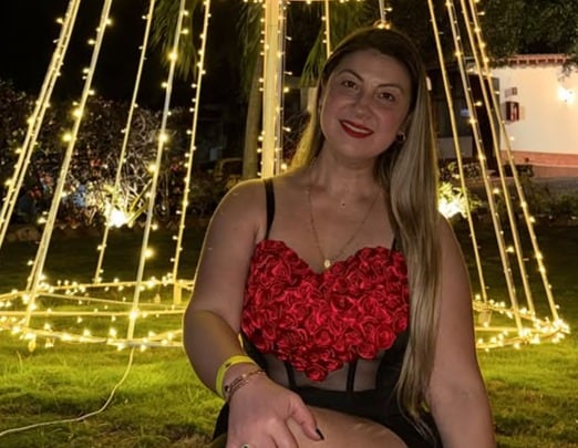 La influencer Descire Díaz denuncia diferencia de costos de Victoria