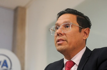 El diputado Juan Manuel Quesada, de Pueblo Soberano, defendió la reforma como una herramienta para atraer inversión y generar empleo. Crédito: ANEP