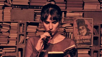 La joven poeta María Laura