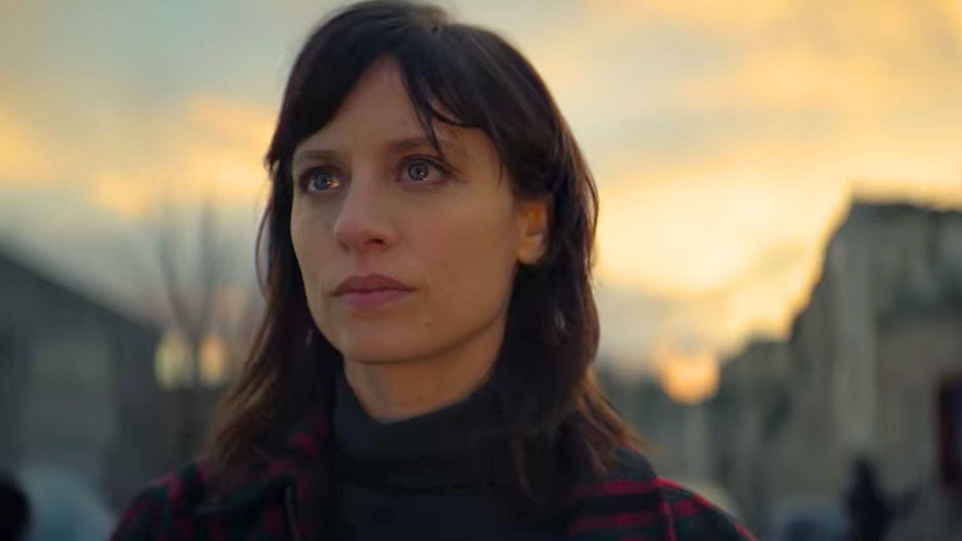 Ni ‘It: Bienvenidos a Derry’ ni ‘Monstruo: La historia de Ed Gein’, esta es la serie de terror más vista: exorcismos y racismo en un pueblo de España