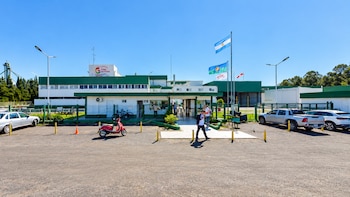 Cierre sin aviso y reclamo del municipio: crece la tensión con Granja Tres Arroyos tras la suspensión de una planta histórica