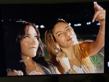 Las artistas descrestaron juntas, nuevamente