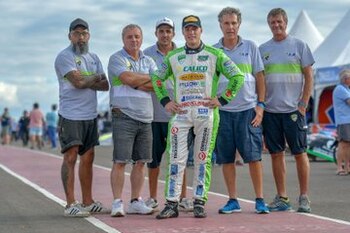 El equipo de Nicolás Ghirardi