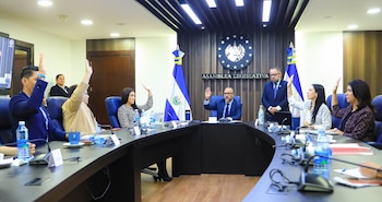 El proceso legislativo avanza con nuevas propuestas que buscan transformar el sistema electoral nacional, sumando voces técnicas y análisis internacionales a una discusión clave para el futuro institucional del país (Foto cortesía Ernesto Castro)