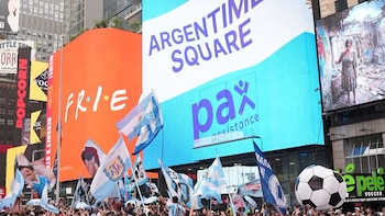“Argentimes Square”: la acción de apoyo a la Selección que tomó un punto icónico de Nueva York durante la final del Mundial