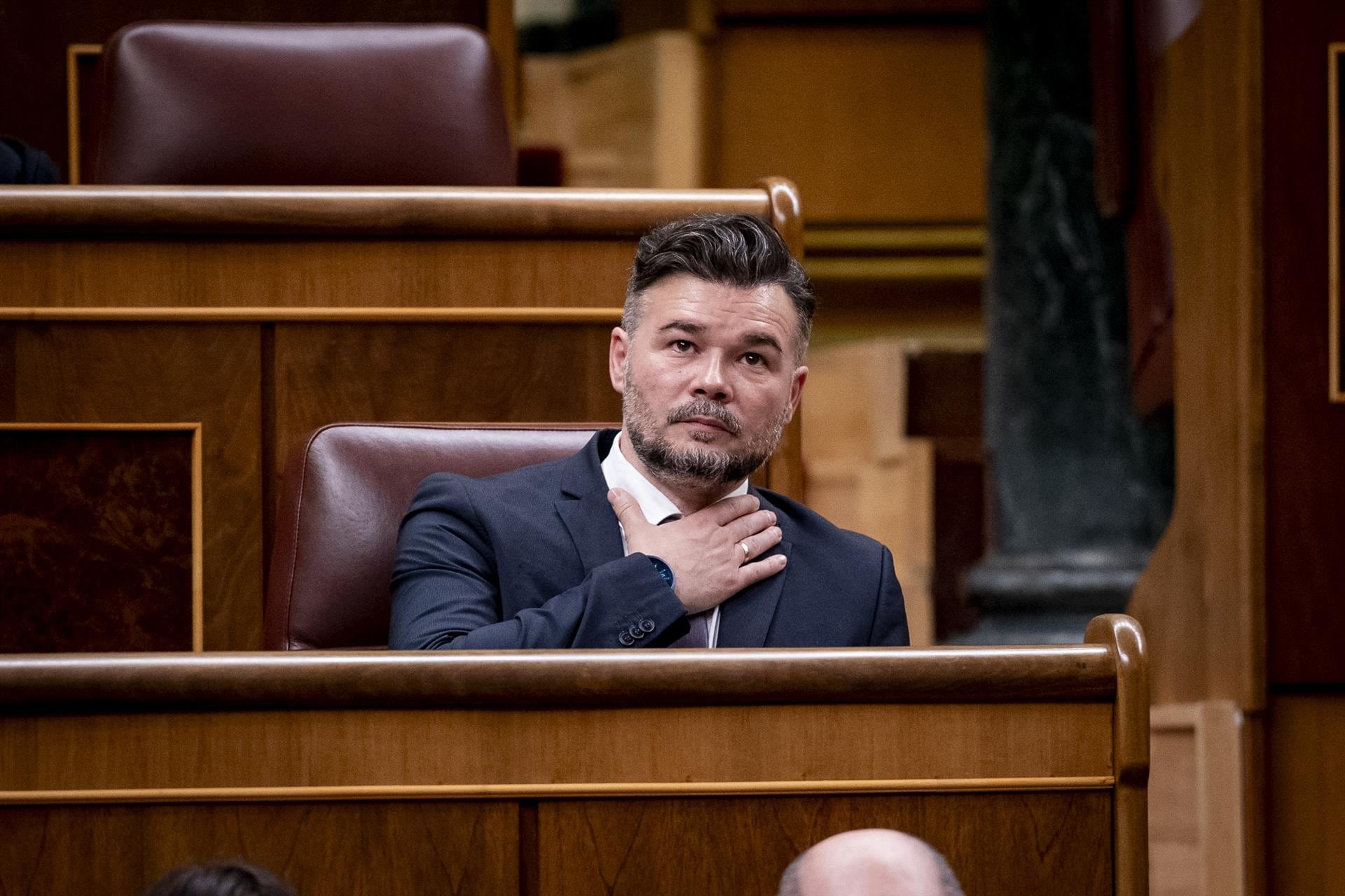 Feijóo y Abascal se burlan del «proyecto españolista» de Rufián para «unir a España y la izquierda»: «Vaya salvavidas»
