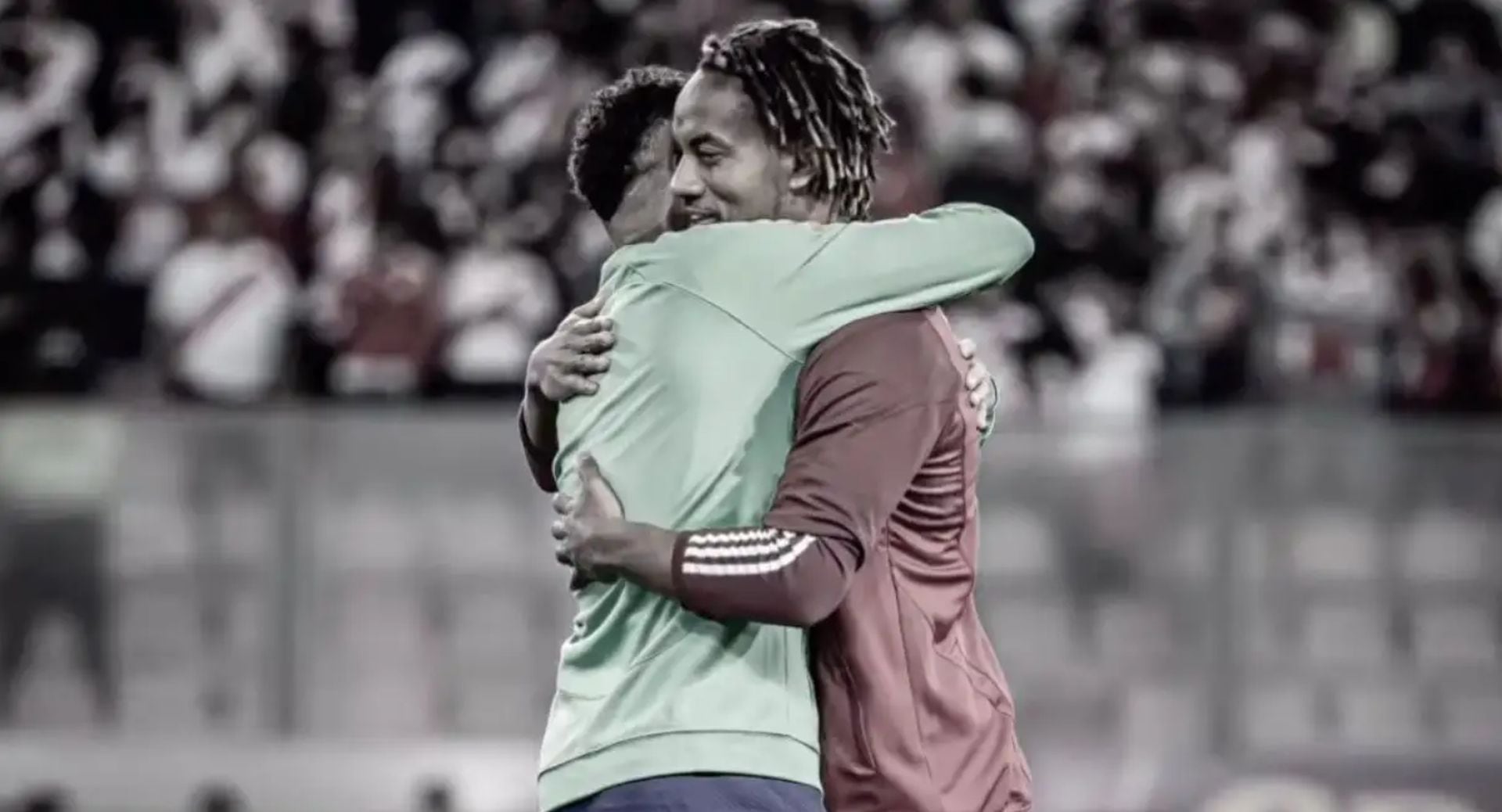 Neymar y André Carrillo volvieron a encontrarse antes de un partido y dejaron una imagen que habló por sí sola. El peruano reconoció que existe una amistad cordial que trasciende la competencia. (Instagram / 18andrecarrillo)