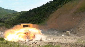 Una explosión en medio de