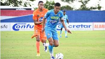 Jaguares empató por la mínima