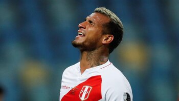 Miguel Trauco se encuentra sin