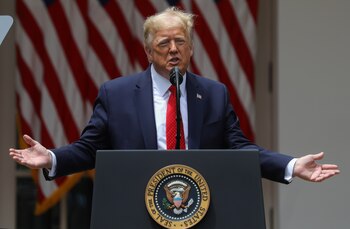 Donald Trump anuncia la orden