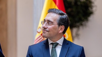 Albares conversa con su homóloga rumana tras intervenir cazas españoles de la OTAN en el derribo de un dron