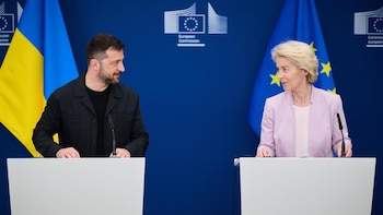 Von der Leyen y Zelenski