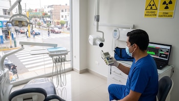 Más de 6.000 consultorios dentales y centros de diagnóstico deberán pasar control anual de sus equipos de Rayos X