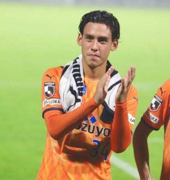 Erick Noriega pudo jugar en