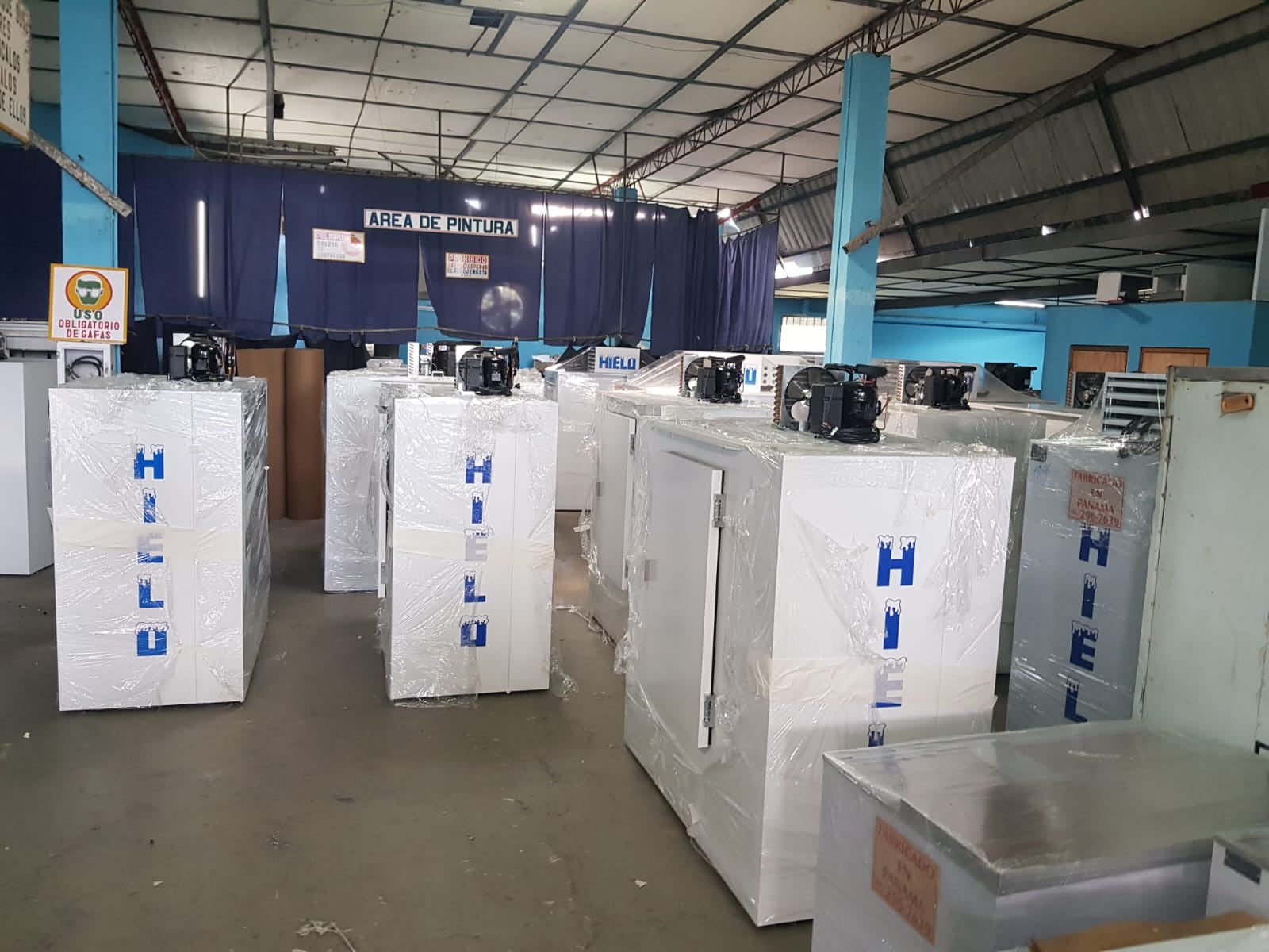 Refrigeración Internacional fabrica equipos en Chepo y ya ha logrado colocar productos en Puerto Rico, Aruba, Curazao y Bahamas. Cortesía MICI