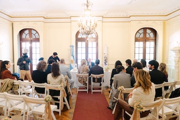 Andrea Ghidone y Pablo Otero se casaron por civil en una ceremonia íntima rodeados de sus familias