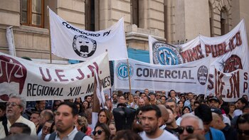 Cerca de 2000 personas en