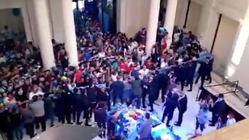 Durante el velatorio de Diego