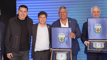 Juan Román Riquelme, Axel Kiciloff,