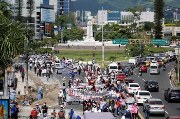 Protestas contra el uso del