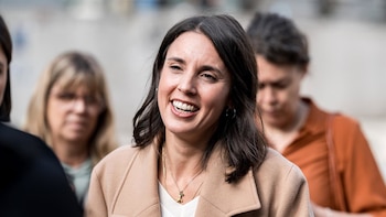 Elecciones generales de 2026 en directo y última hora sobre las coaliciones y encuestas para el 29-N: Podemos se abre a pactar con Frente Amplio sin renunciar al liderazgo de Irene Montero