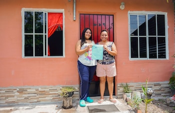 Abril cerró con la escrituración de 401 viviendas en El Salvador, con una inversión de USD 13.37 millones, según el Ministerio de Vivienda. (Foto: Michelle Sol, Ministra de Vivienda)