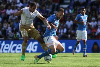 Pumas venció a Cruz Azul