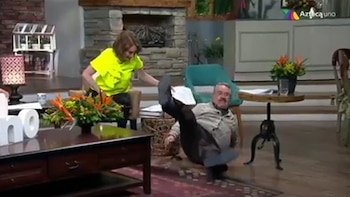 Pedrito terminó en el suelo