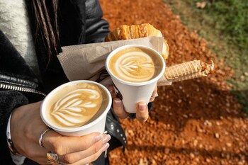 Maru Botana, Crecia Bollería y