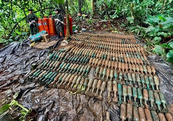 El Ejército Nacional destruyó en Tumaco el mayor depósito ilegal de explosivos hallado en 2026, con 710 artefactos explosivos improvisados - crédito @COL_EJERCITO / X