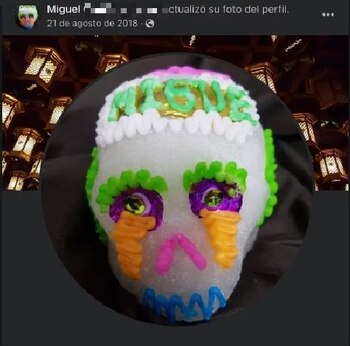 En su perfil muestra publicaciones