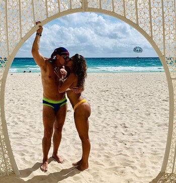 La paradisíaca luna de miel