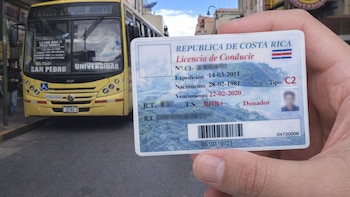 Costa Rica reduce requisito para licencia C2 y abre la puerta a nuevos conductores de autobús