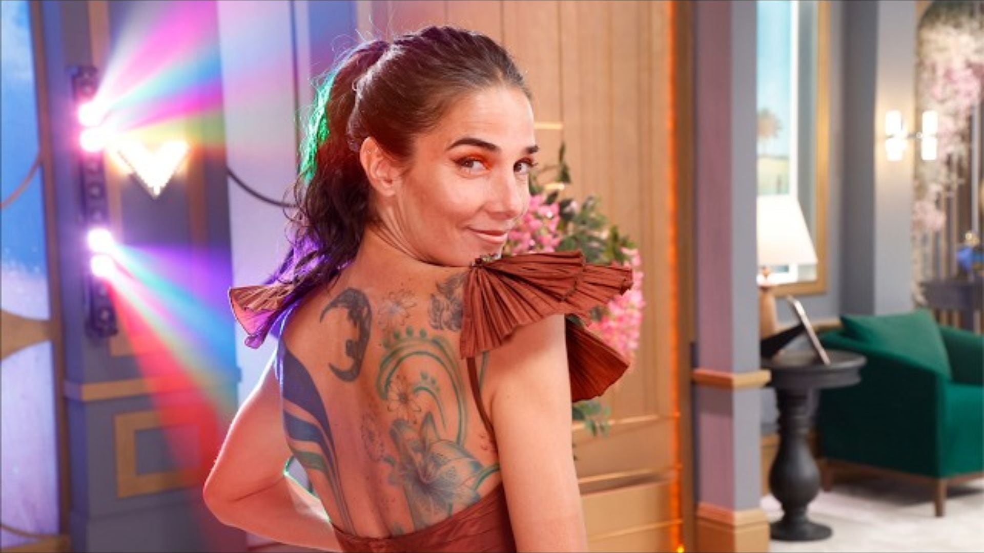 Juana Viale Impulsa Tendencias de Moda y Comodidad en su Regreso a la Televisión