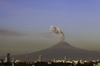Se exhorta a la gente a no acercarse al volcán (Cuartoscuro)