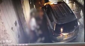 Pareja es captada teniendo relaciones