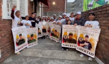 Ellos son los uniformados secuestrados - crédito captura de pantalla @GermnAndrs92683/X