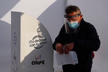 Perú afronta una seria crisis