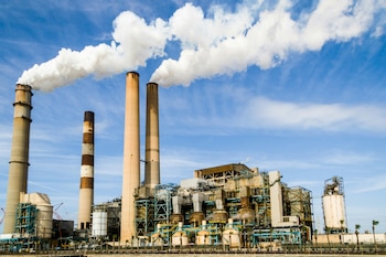 Las emisiones de CO₂ procedentes de combustibles fósiles alcanzarán un máximo histórico en 2025 (Pexels)