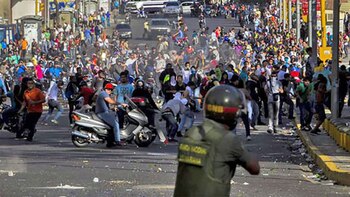 La represión y el hambre ha caracterizado a la revolcuión que lleva el nombre de Bolívar