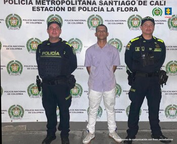 Los hombres se identificaron como miembros de las disidencias de las Farc - crédito Fiscalía