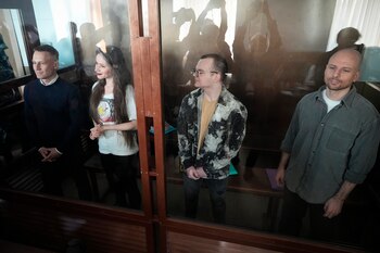 Los periodistas rusos, de izquierda