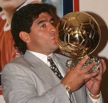 Diego Maradona recibió un Balón