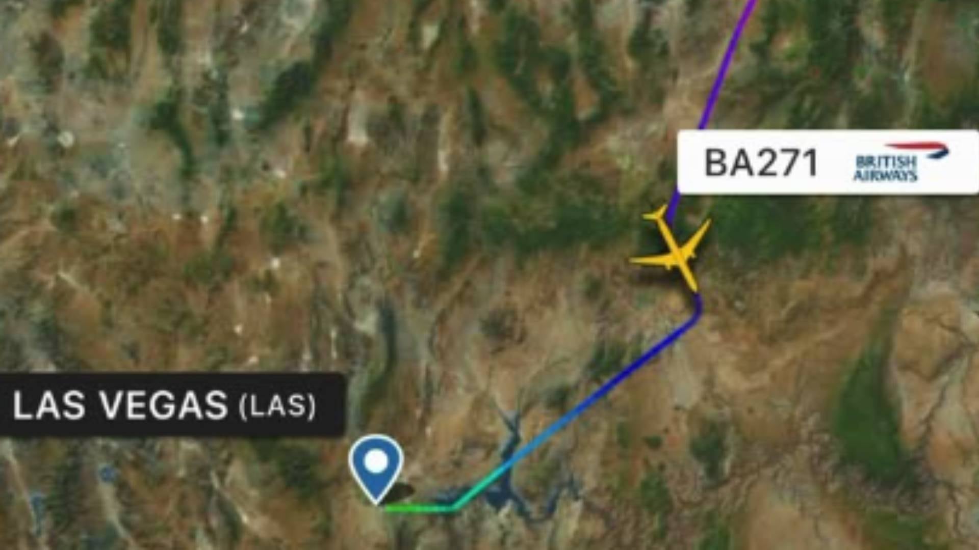 El aeropuerto de Las Vegas activó una alerta por incendio causado por un teléfono celular y desplegó unidades del Departamento de Bomberos del Condado Clark en la pista (Flightradar24)