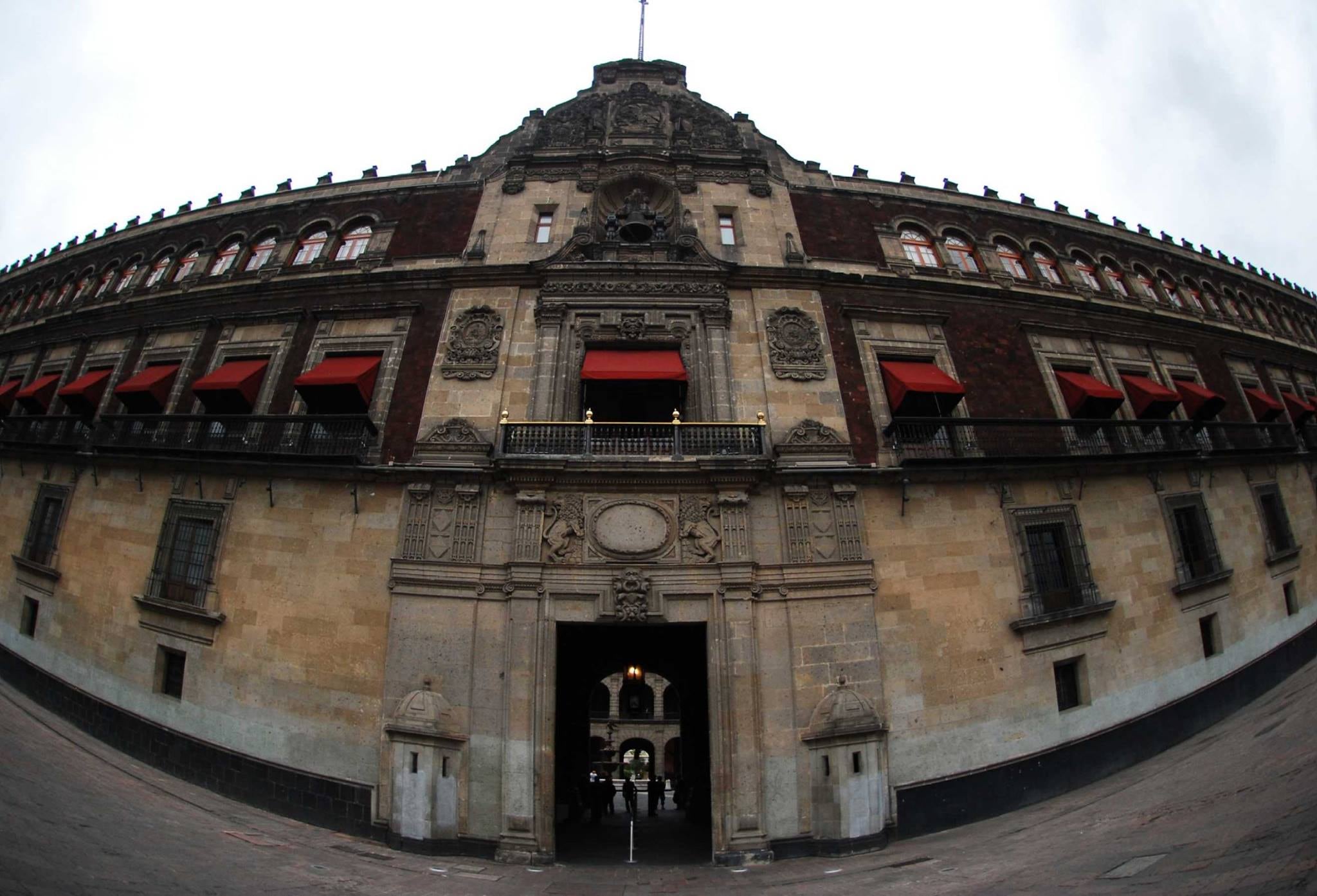 Jesús Vizcarra ha sido recibido en varias ocasiones en Palacio Nacional, de acuerdo con la columna Estrictamente Personal de Raymundo Riva Palacio.
Crédito: @Cuartoscuro - @INAH