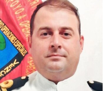 Capitán de Corbeta Carlos Gustavo