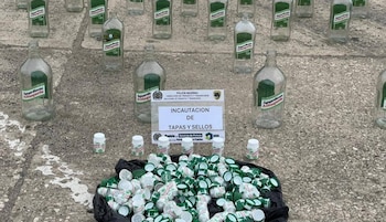 Las autoridades hallaron 114 botellas